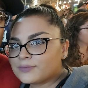 Meet your Posher, Lily